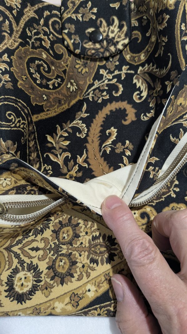 Book Sleeve Greatest of All Times! zipper pocket, snap closure, open pocket with fast access - Image 4