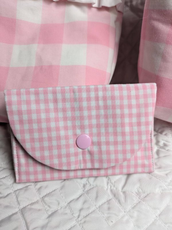 Adorable! Pink Gingham Triple Pocket Wallet - Image 3