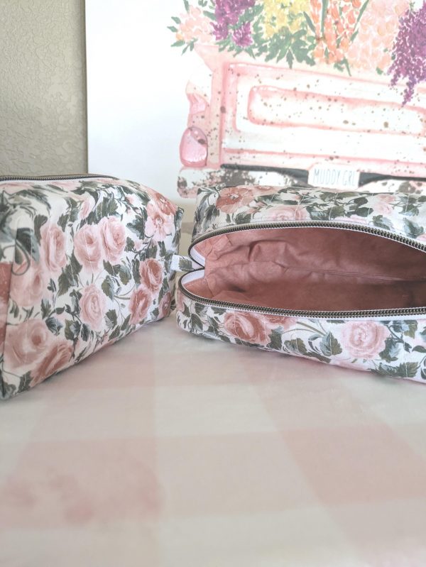 Vintage Rose Quilted Makeup Bag Handmade - Image 5