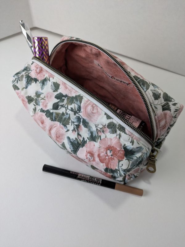 Vintage Rose Quilted Makeup Bag Handmade - Image 7