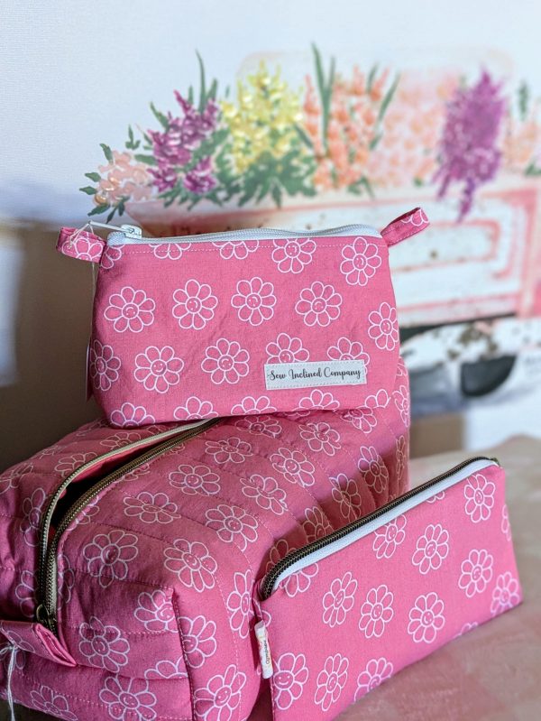 Peachy Pink Flower Power Quilted Pencil Case Handmade - Image 4