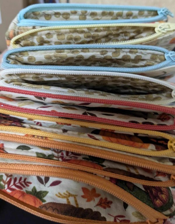 Handmade Keychain Wallet — Mini Fabric Zipper Pouch  100% Cotton Pocketbook, Tote Organizer, Coin & Card Holder - Image 4